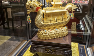 国庆回访宫都皇城：非遗手工黄金以稳健步伐拓展市场新态势